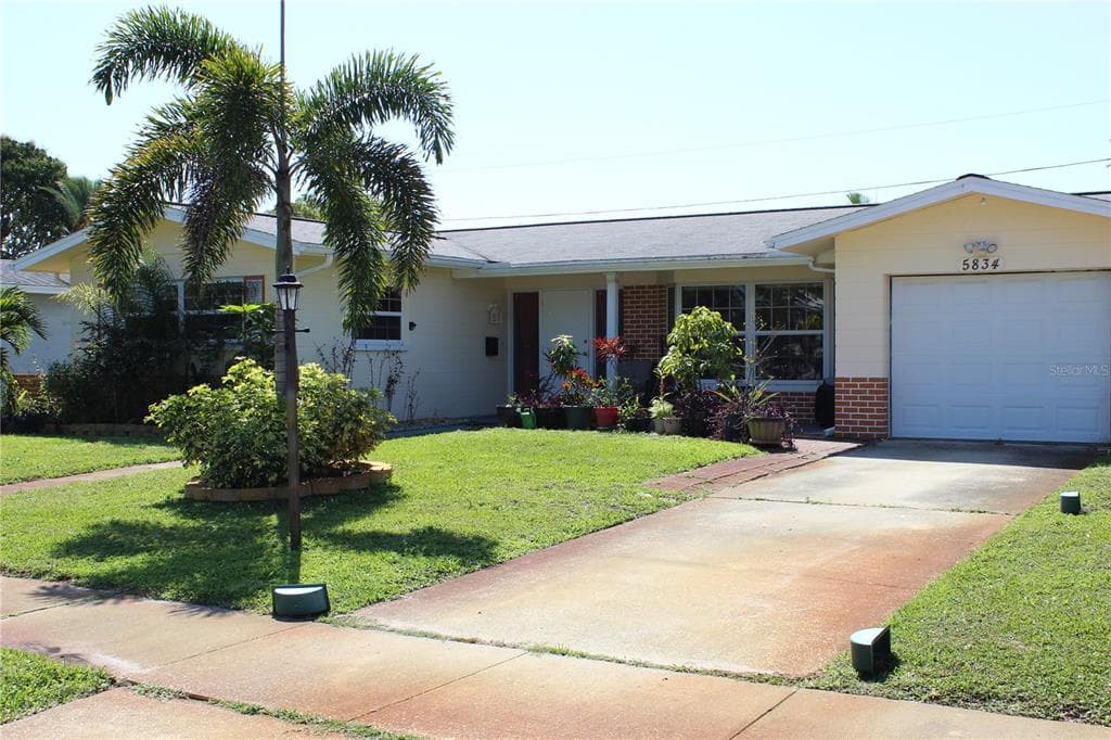 5834 28TH AVENUE N ST PETERSBURG, FL 33710