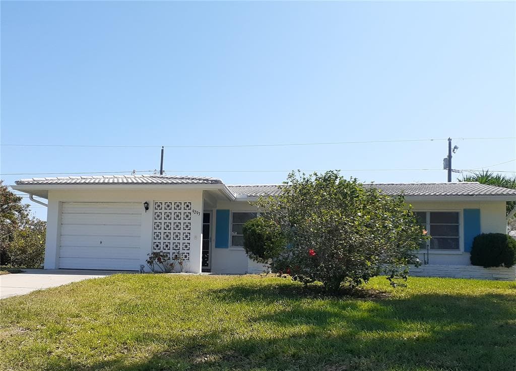 9293 141ST STREET SEMINOLE, FL 33776