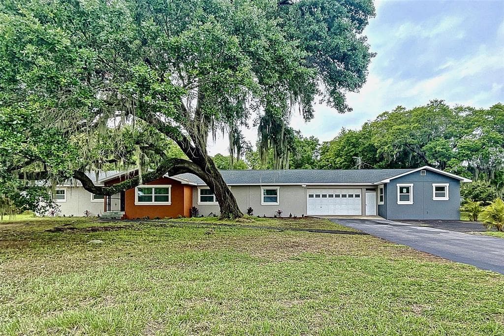 404 N KNIGHTS AVENUE BRANDON, FL 33510