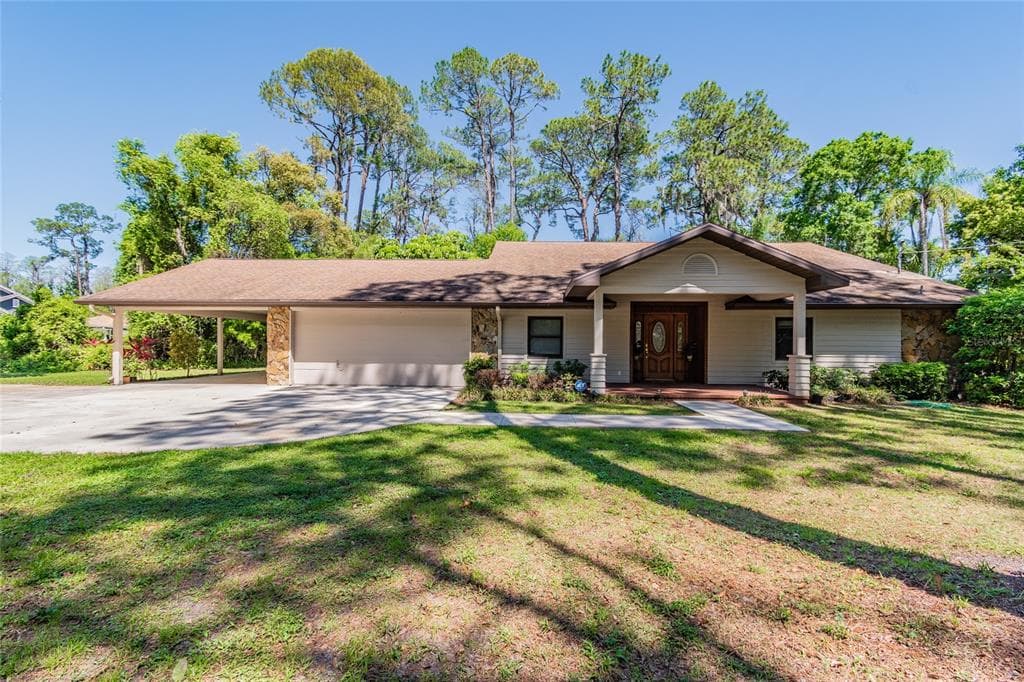8011 N MOBLEY ROAD ODESSA, FL 33556