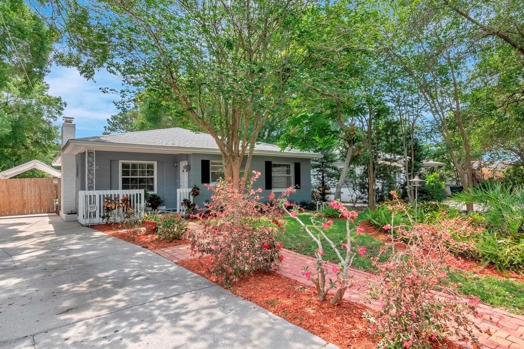 221 N CLEARVIEW AVENUE TAMPA, FL 33609