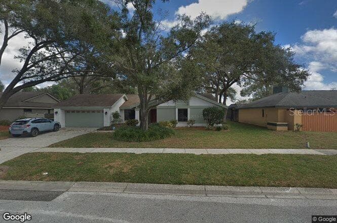 1695 EL TAIR TRAIL
