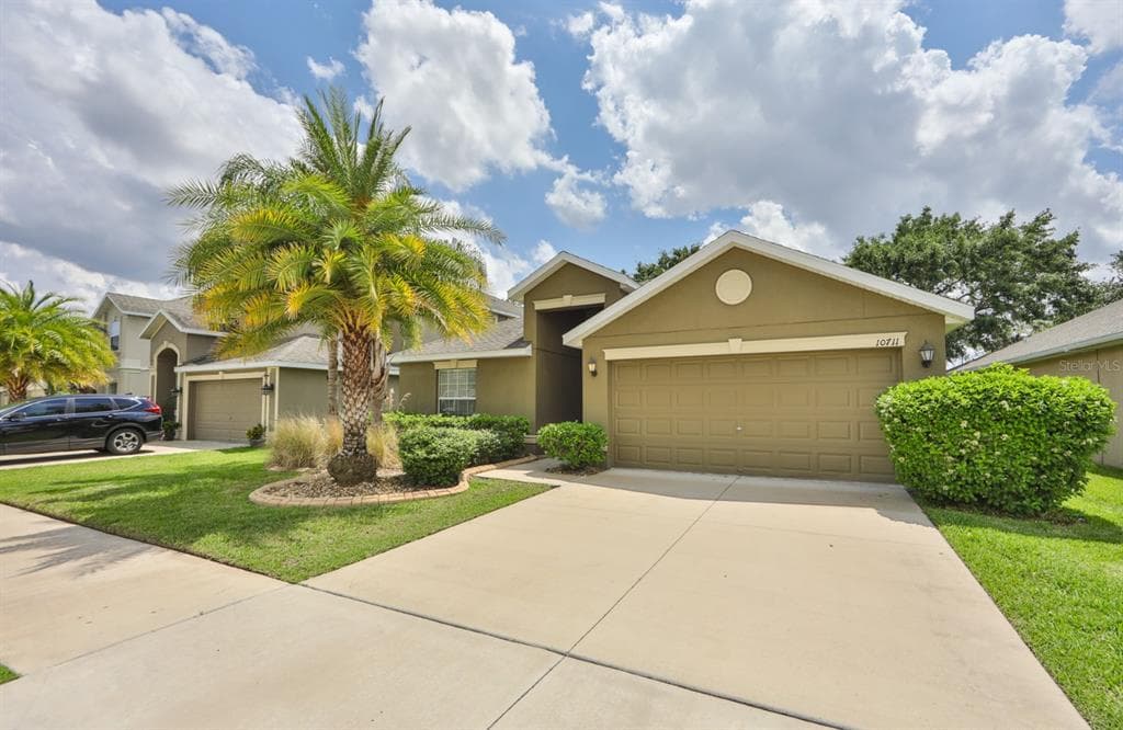 10711 RIVER HAWK LANE RIVERVIEW, FL 33569