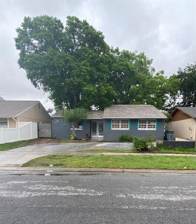 3221 SANDSPUR DRIVE