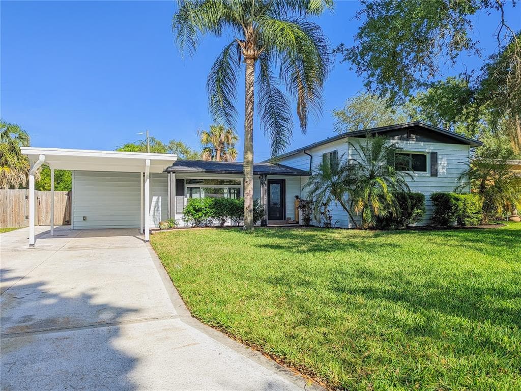 4512 S CORTEZ AVENUE TAMPA, FL 33611