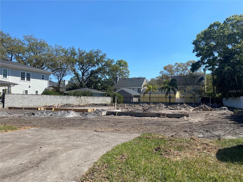 3420 S VIRGINIA COURT TAMPA, FL 33629