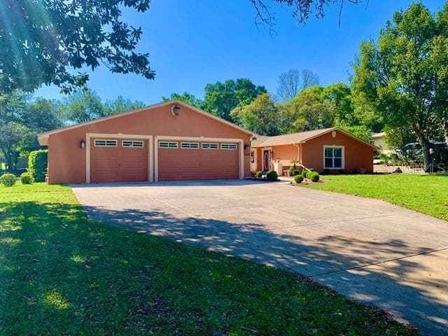 5229 SANDRA DRIVE WEEKI WACHEE, FL 34607