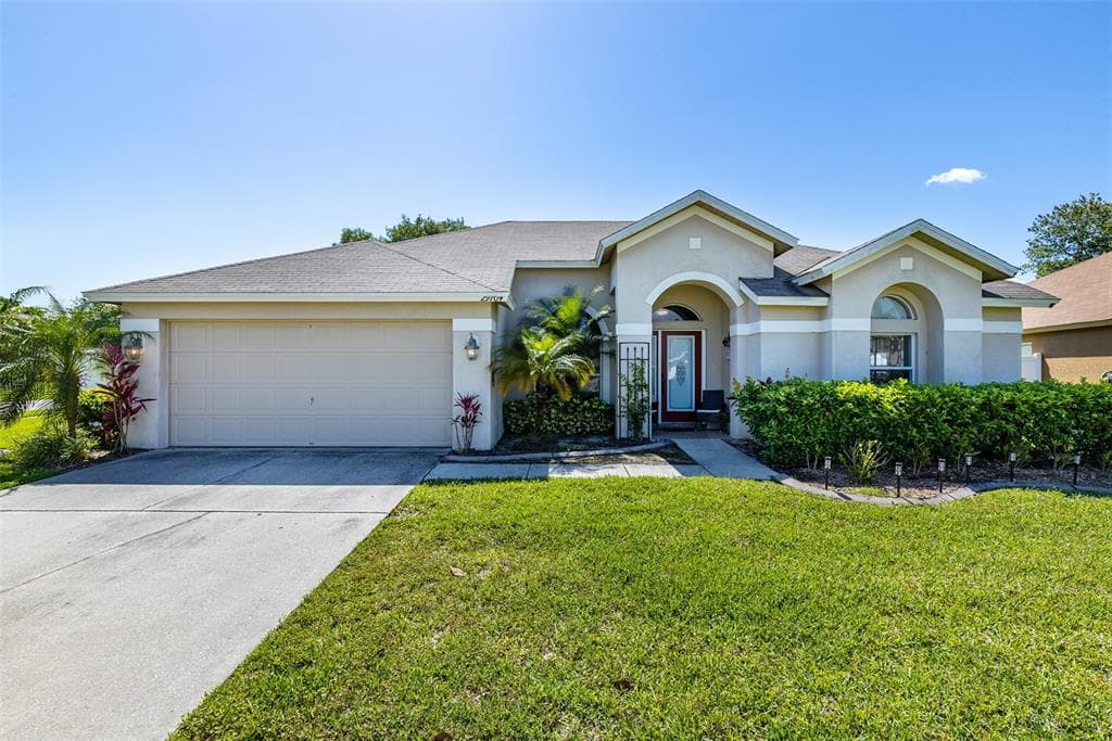 29704 ALLEGRO DRIVE WESLEY CHAPEL, FL 33543