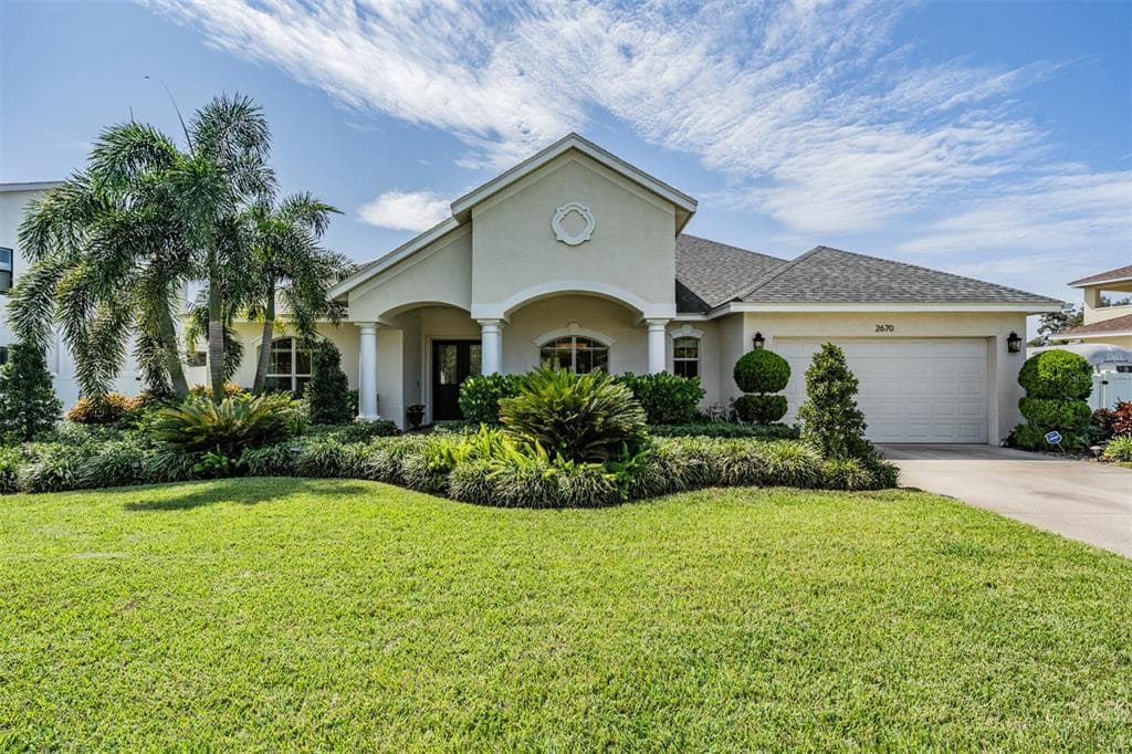 2670 COLUMBUS WAY S ST PETERSBURG, FL 33712