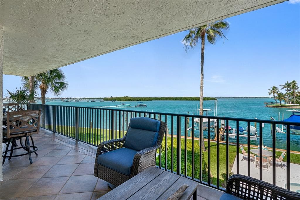 12525 3RD STREET E UNIT 101