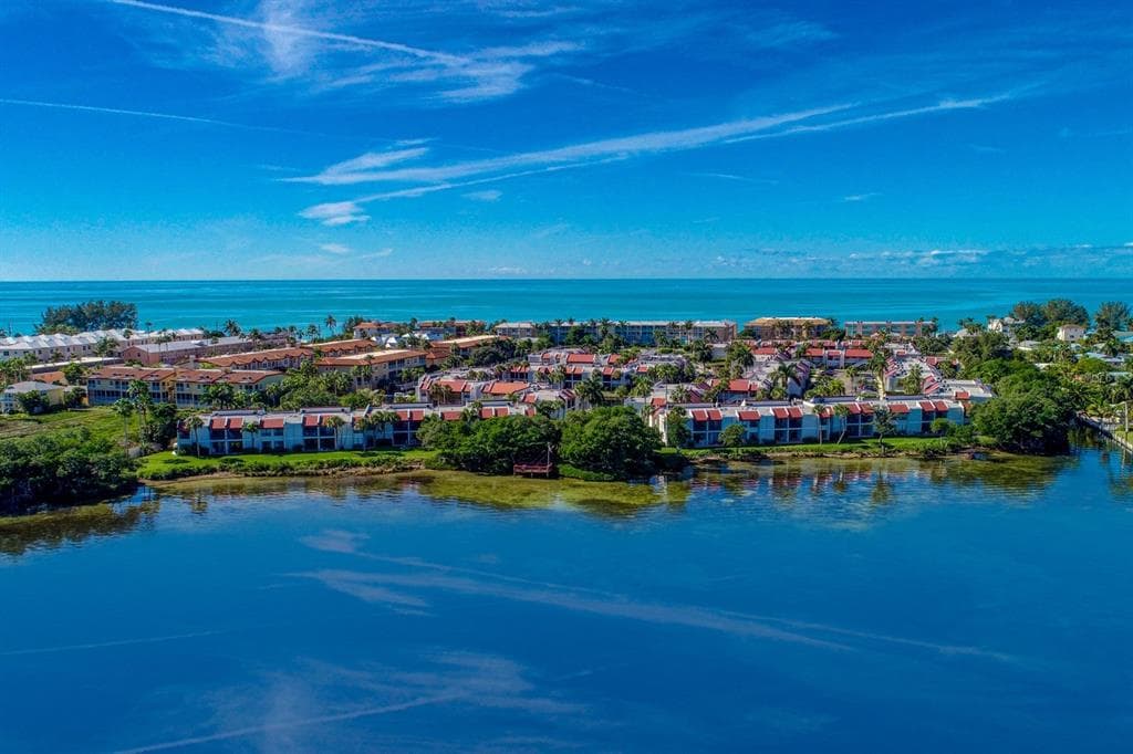 1801 GULF DRIVE N UNIT 252 BRADENTON BEACH, FL 34217