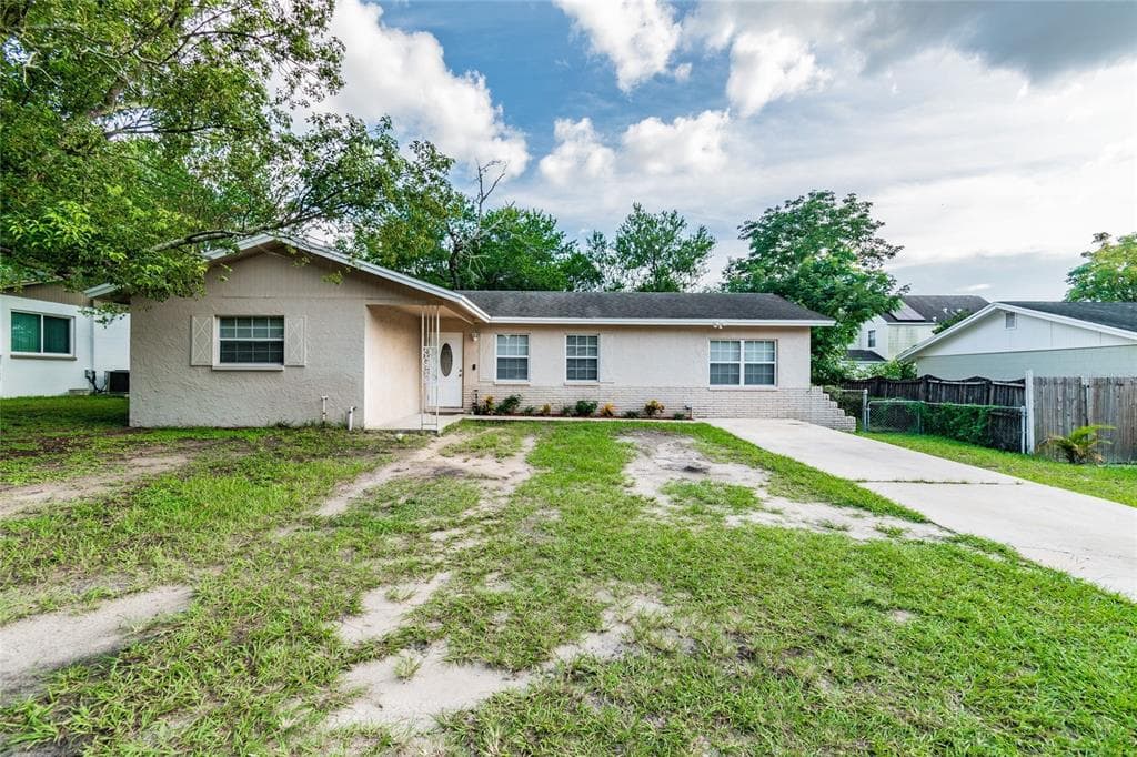 7021 ALLVIEW DRIVE TAMPA, FL 33637