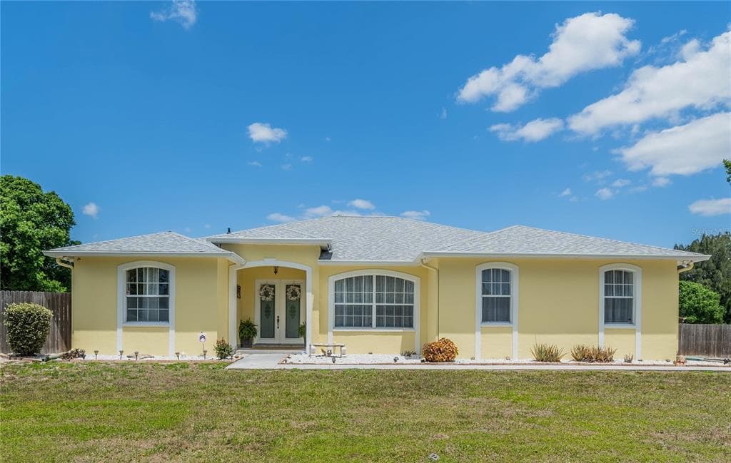 3102 STAGECOACH TRAIL