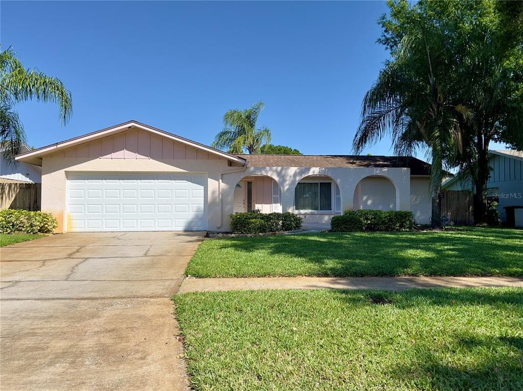 2419 TIMBERCREST CIRCLE W CLEARWATER, FL 33763