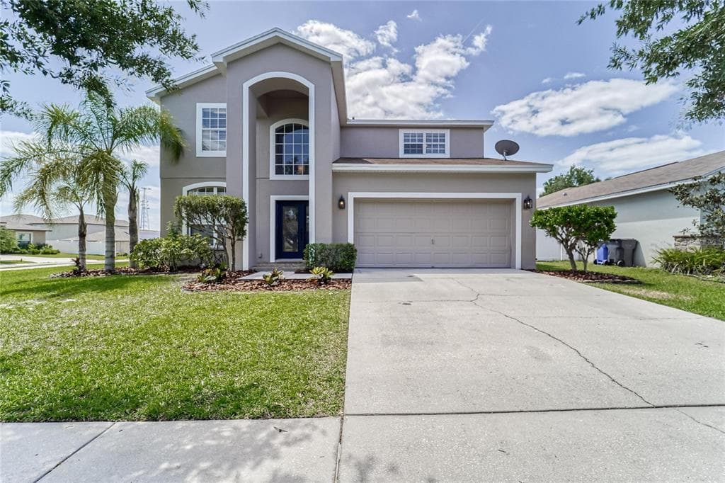 10917 DUNSCORE COTTAGE WAY WIMAUMA, FL 33598