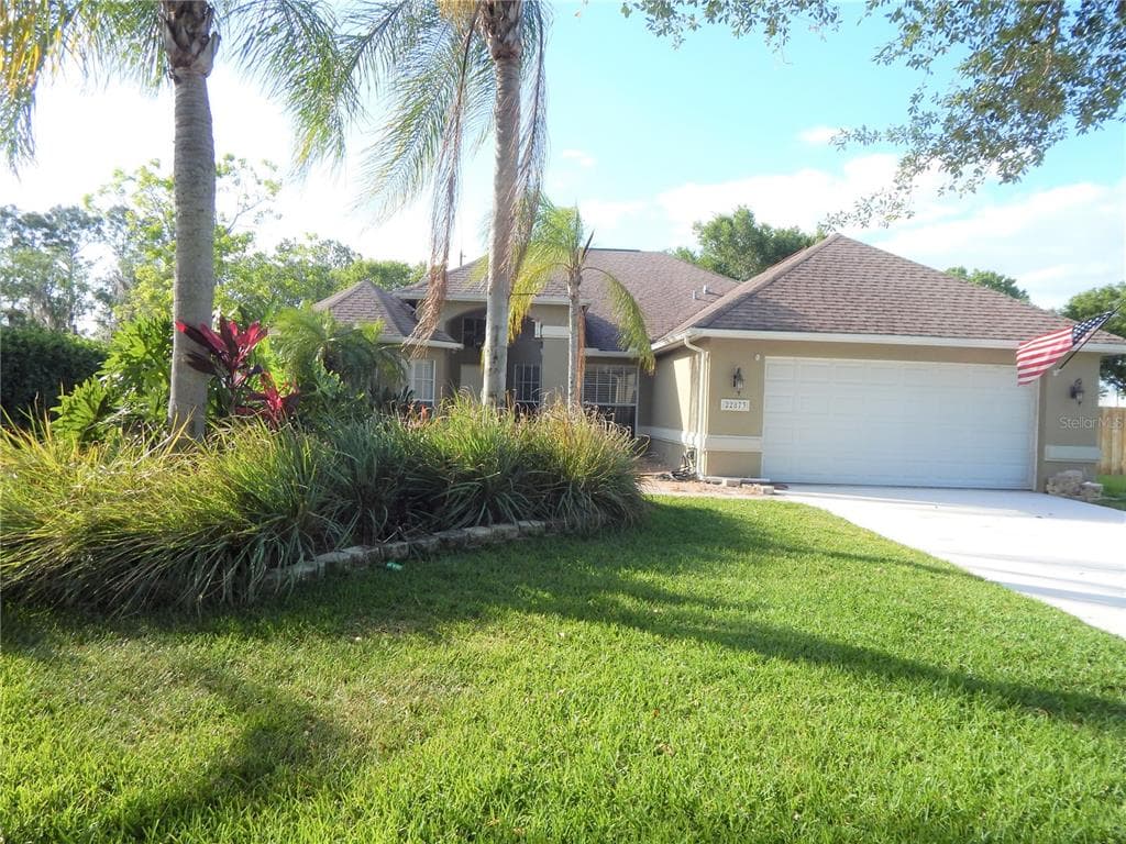 22873 STERLING MANOR LOOP LUTZ, FL 33549