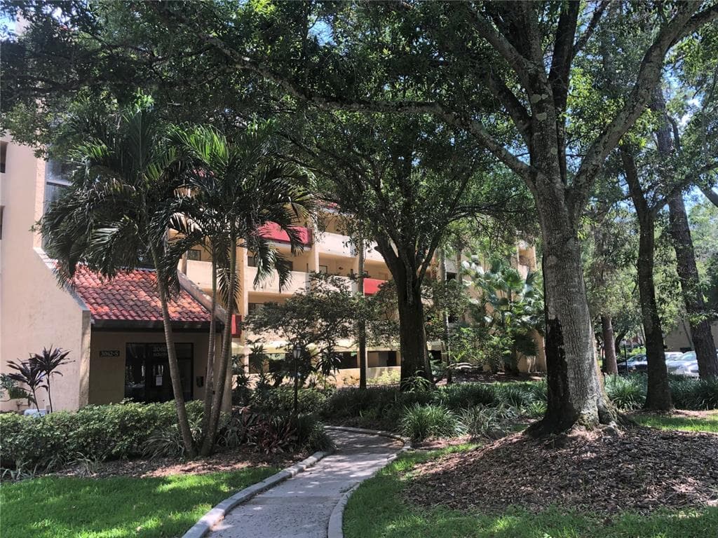 3062 EASTLAND BOULEVARD UNIT 212 CLEARWATER, FL 33761