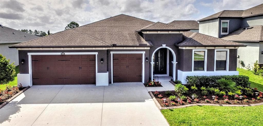 31558 FAIRHILL DRIVE WESLEY CHAPEL, FL 33543