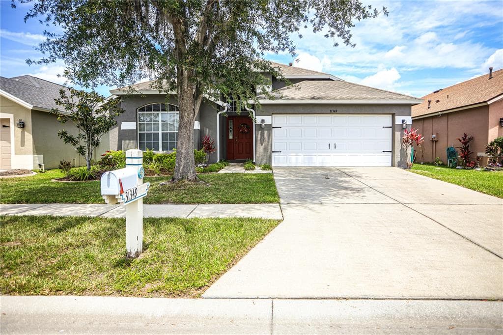 31349 PHILMAR LANE WESLEY CHAPEL, FL 33543