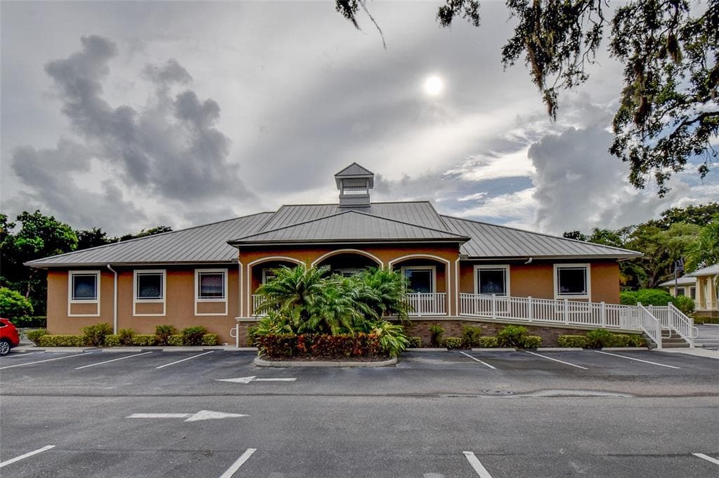 2965 ALT 19 PALM HARBOR, FL 34683
