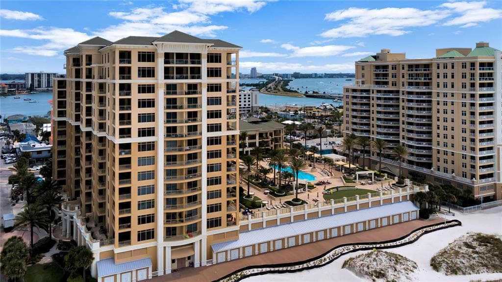 11 BAYMONT STREET UNIT 1106 CLEARWATER, FL 33767