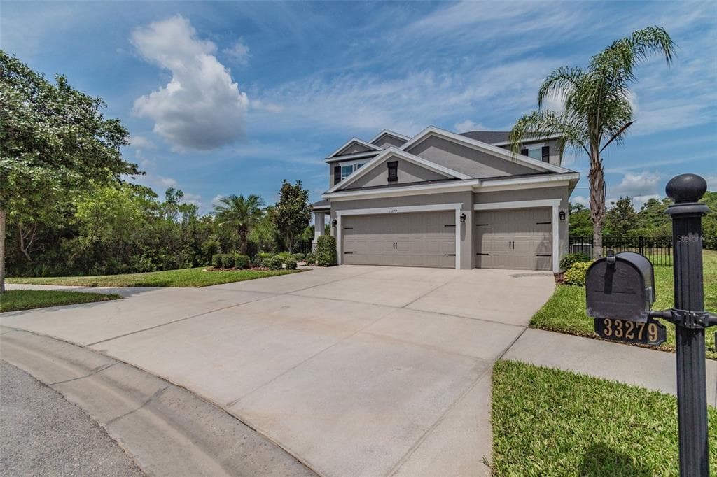 33279 WHISPER POINTE DRIVE WESLEY CHAPEL, FL 33545