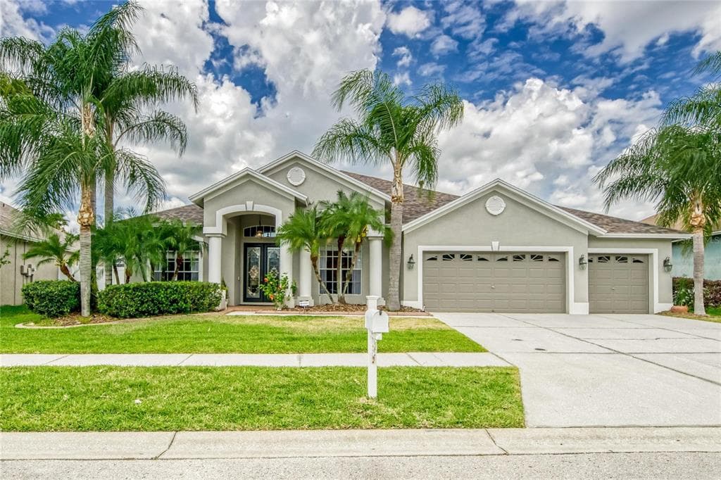 10121 LONDONSHIRE LN
