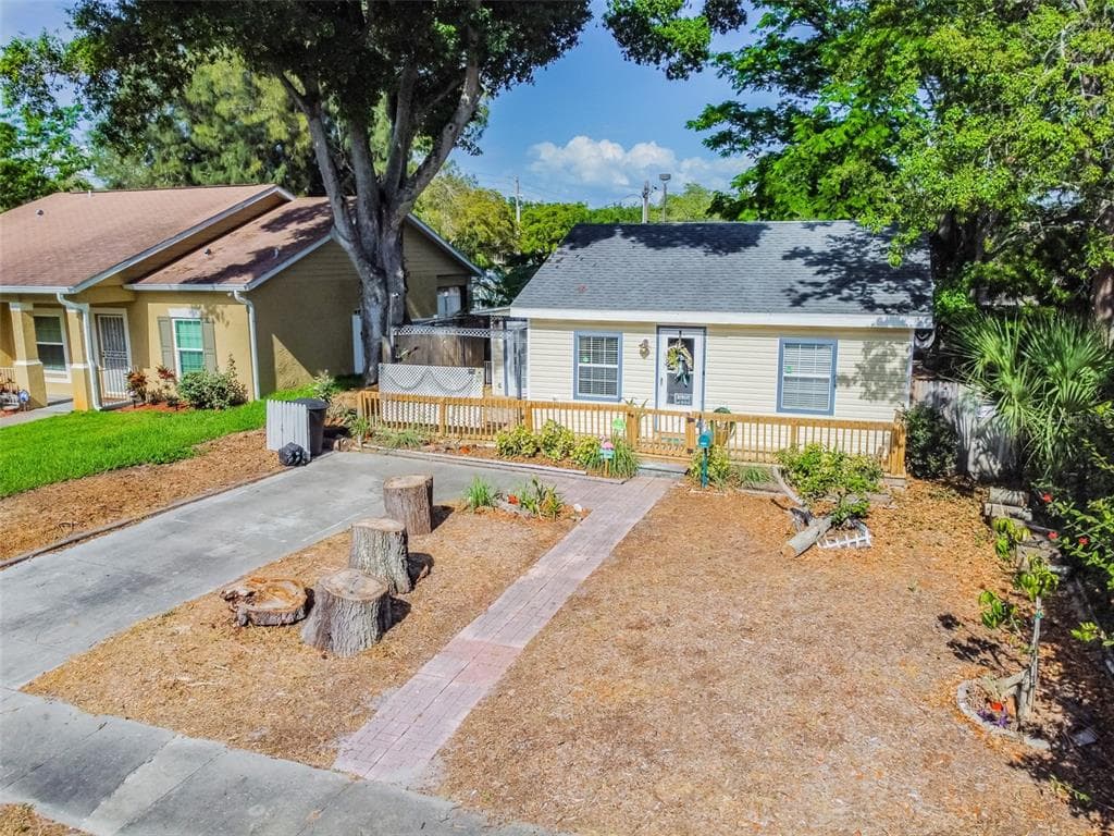 2222 QUINCY STREET S ST PETERSBURG, FL 33711