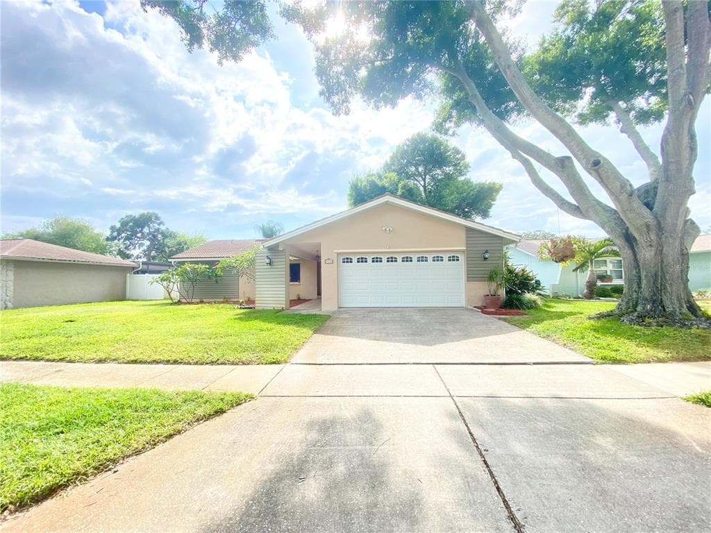9296 120TH STREET SEMINOLE, FL 33772