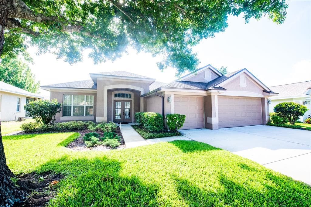 467 BRIDLE PATH WAY TARPON SPRINGS, FL 34688