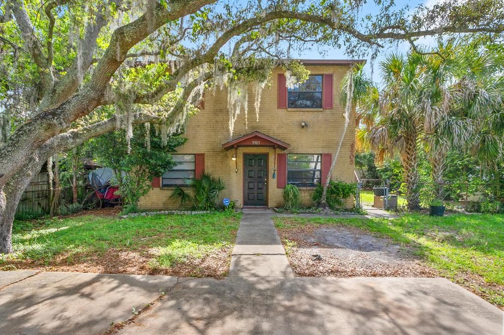 9905 N MYRTLE STREET TAMPA, FL 33617