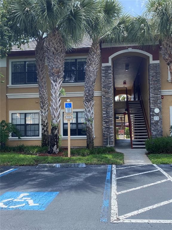 2249 PORTOFINO PLACE UNIT 2222 PALM HARBOR, FL 34683