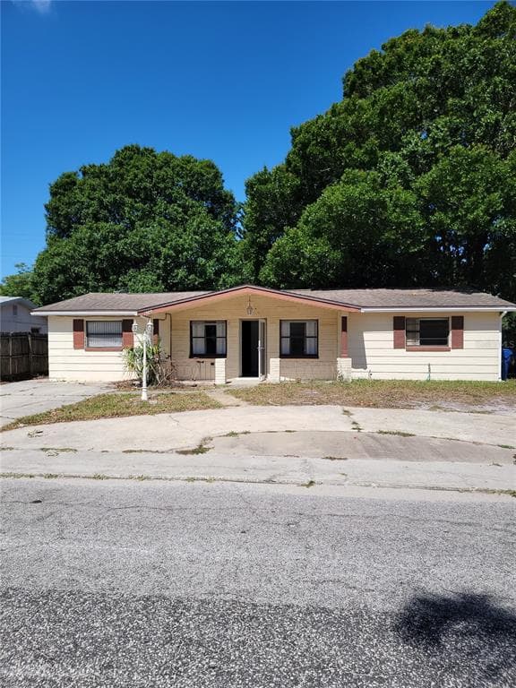 1429 DARTMOUTH DRIVE