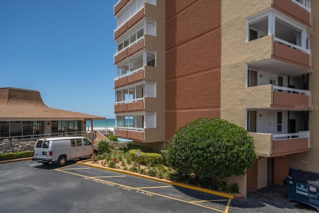 17940 GULF BOULEVARD UNIT 1A REDINGTON SHORES, FL 33708