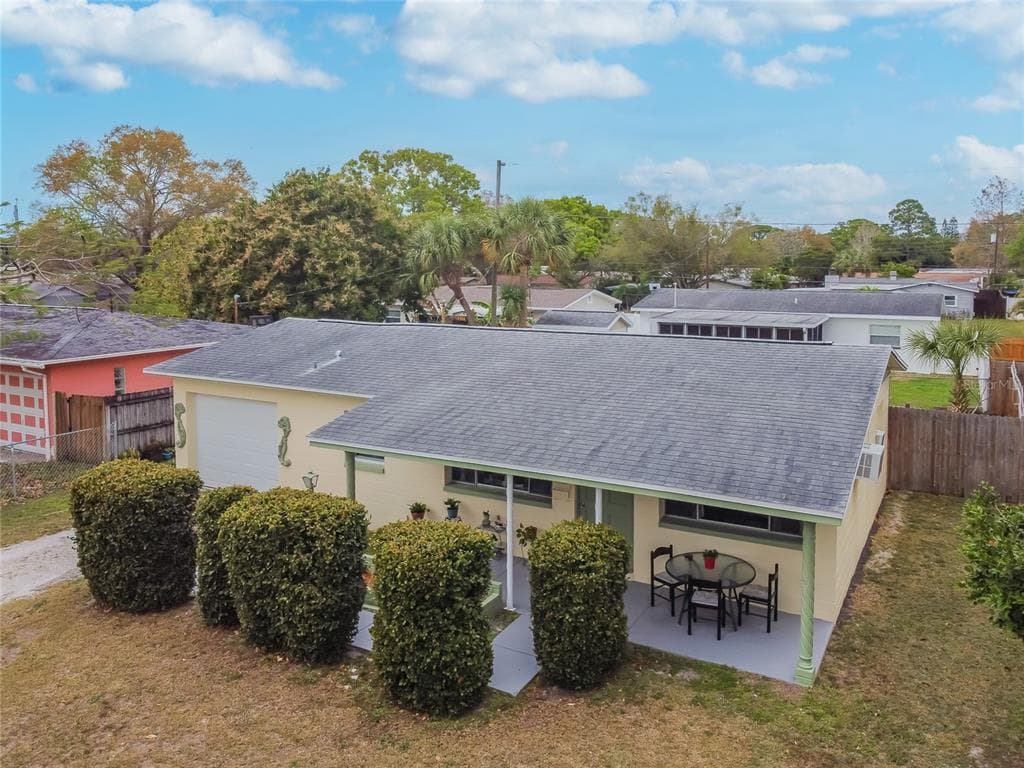 5221 97TH TERRACE N PINELLAS PARK, FL 33782