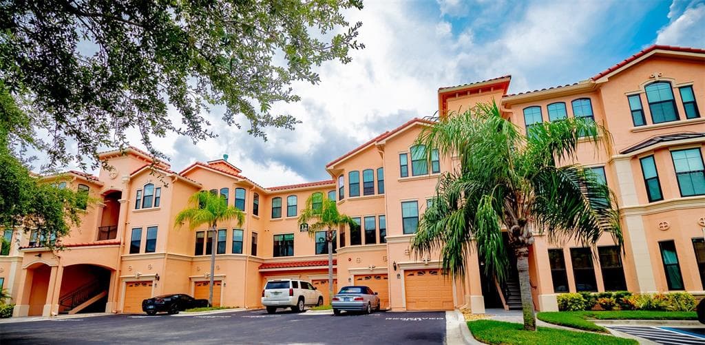 2755 VIA CAPRI UNIT 1225 CLEARWATER, FL 33764