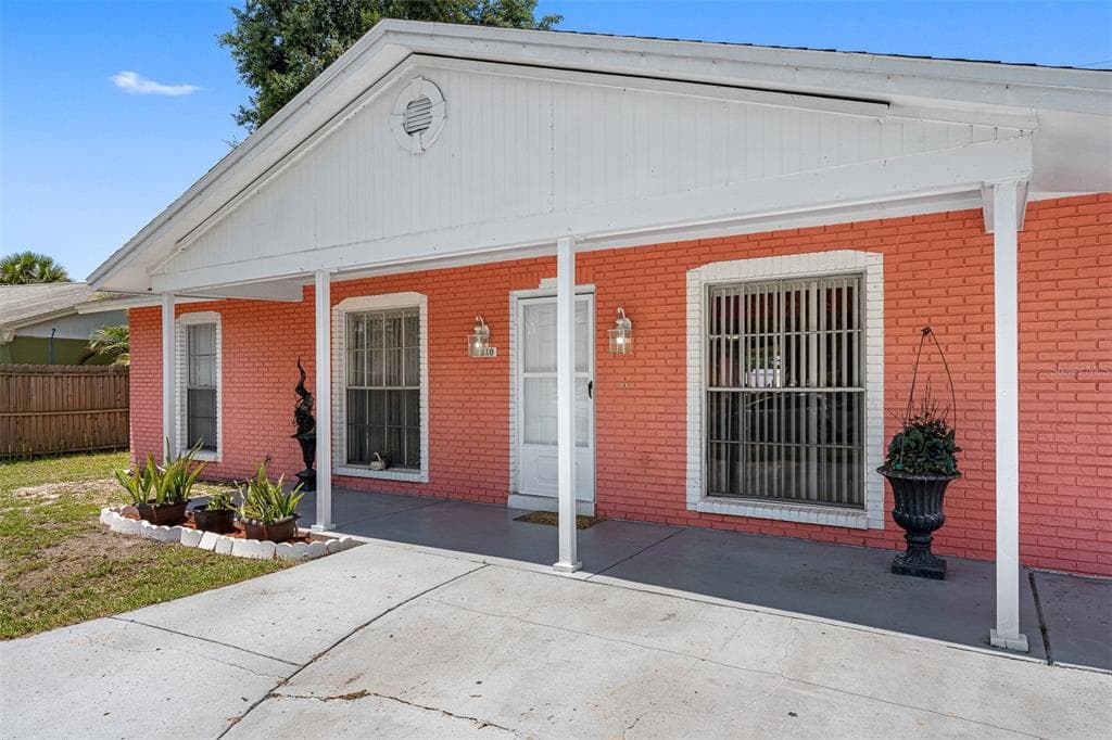 6410 HANLEY RD TAMPA, FL 33634