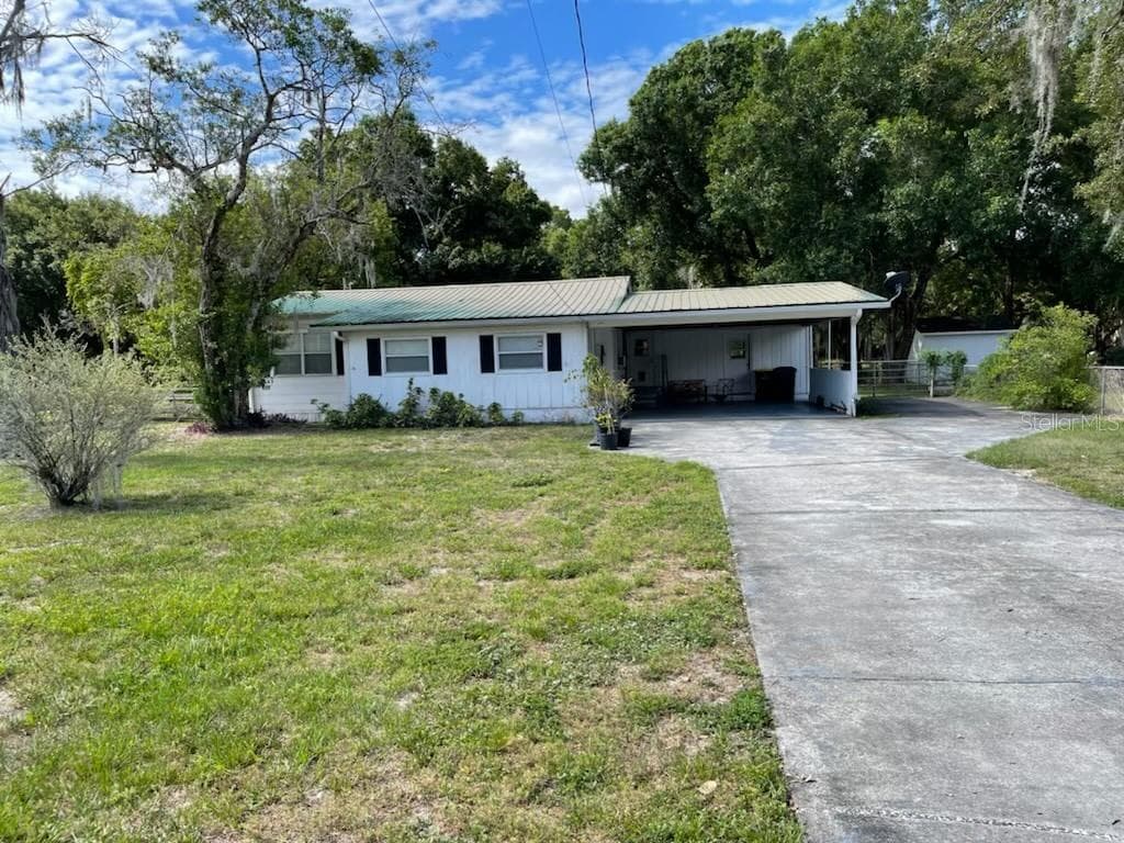 210 WILDER ROAD LAKELAND, FL 33809