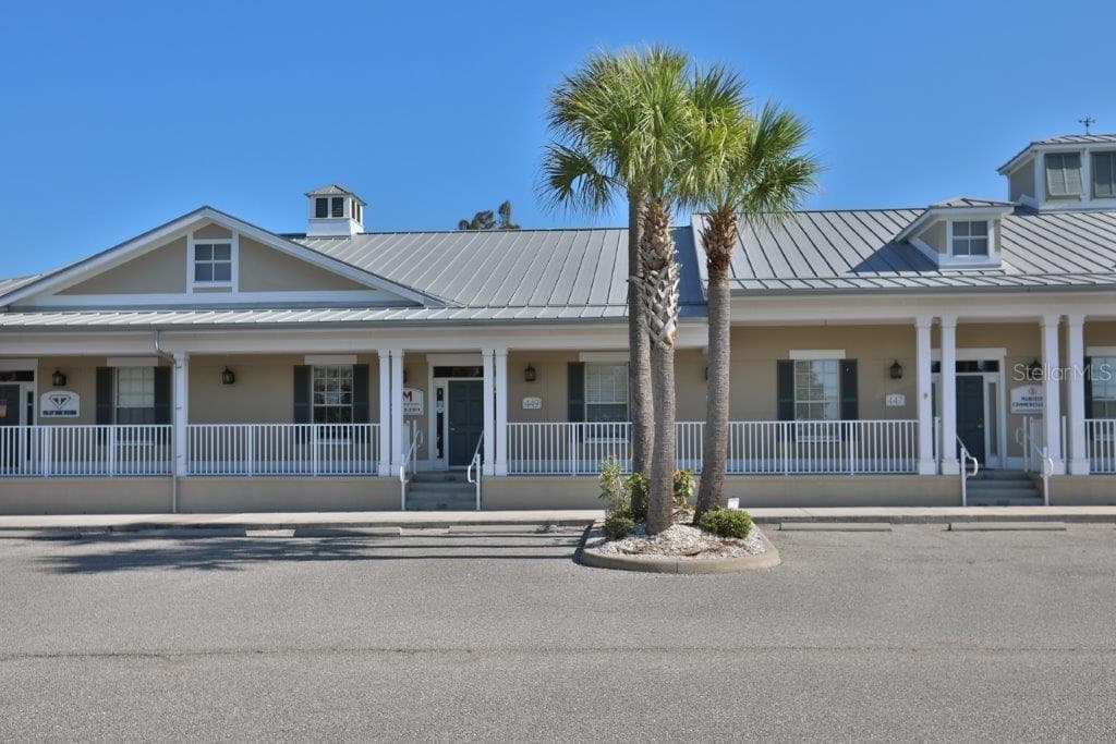437 APOLLO BEACH BOULEVARD UNIT F APOLLO BEACH, FL 33572