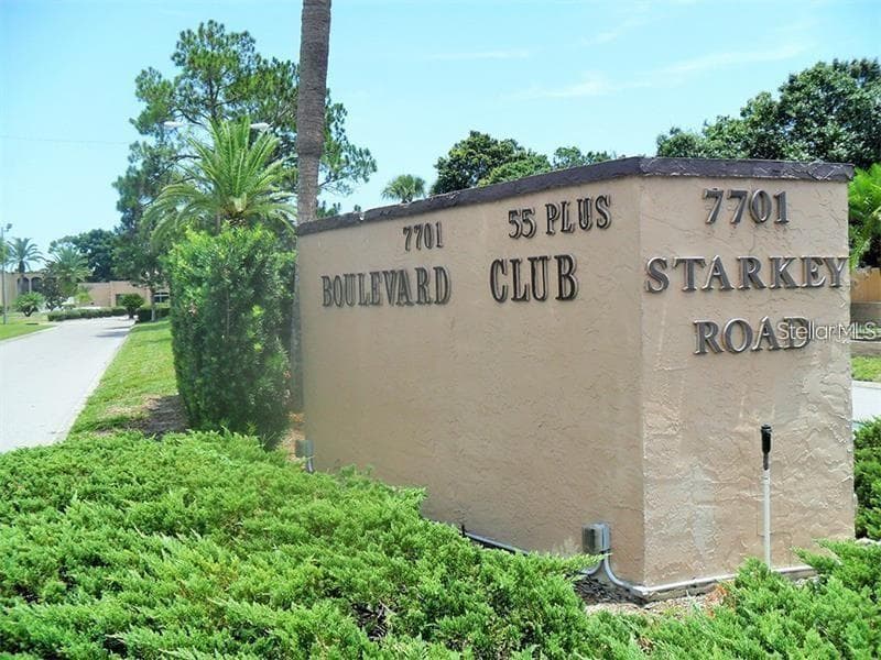 7701 STARKEY ROAD UNIT 756 SEMINOLE, FL 33777