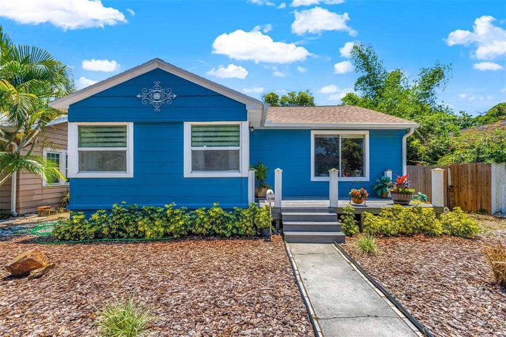 2140 4TH AVENUE N ST PETERSBURG, FL 33713