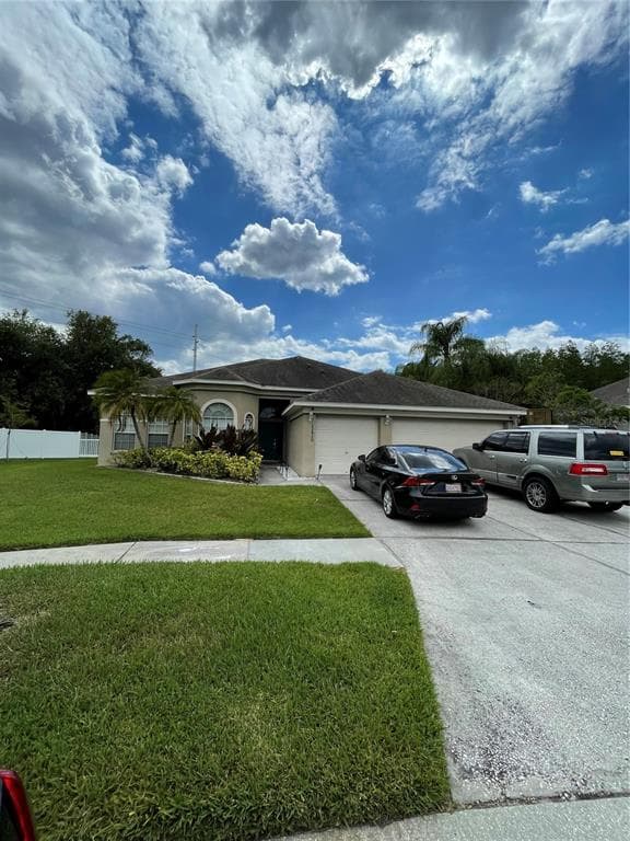 12910 VICKSBURG DRIVE TAMPA, FL 33625