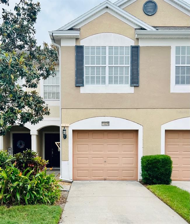 10226 PINK PALMATA COURT RIVERVIEW, FL 33578