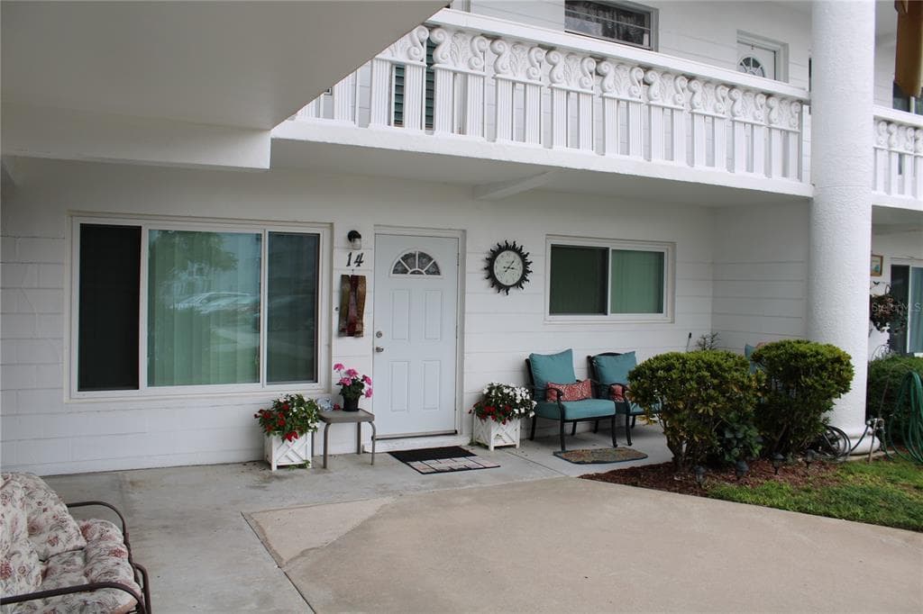 2454 AUSTRALIA WAY E UNIT 14 CLEARWATER, FL 33763