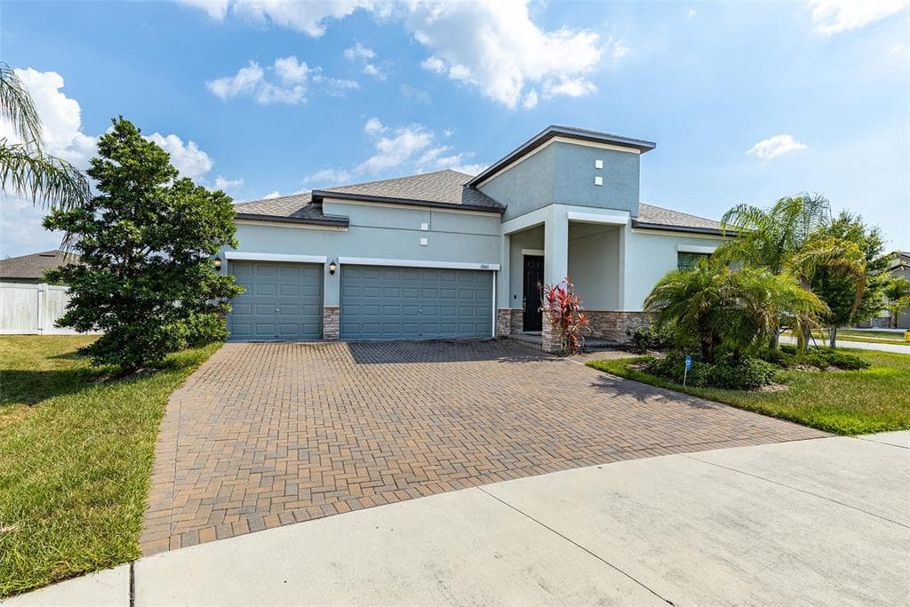 12601 SATIN LILY DRIVE RIVERVIEW, FL 33579