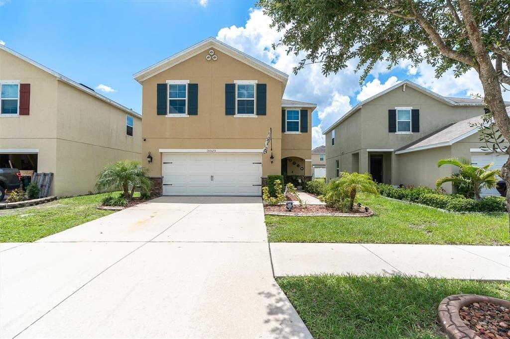 10525 WHISPERING HAMMOCK DRIVE RIVERVIEW, FL 33578
