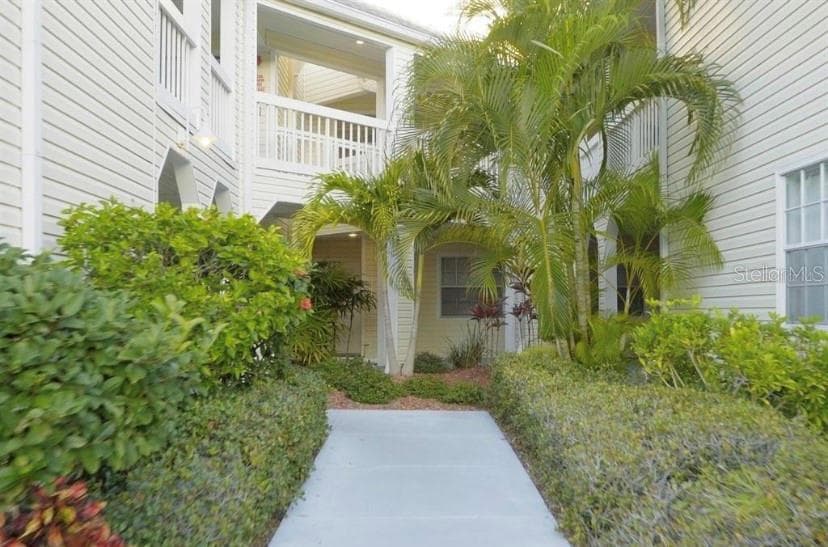 6915 STONES THROW CIRCLE N UNIT 3203 ST PETERSBURG, FL 33710