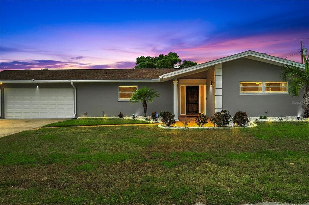1580 ELIZABETH LANE CLEARWATER, FL 33755