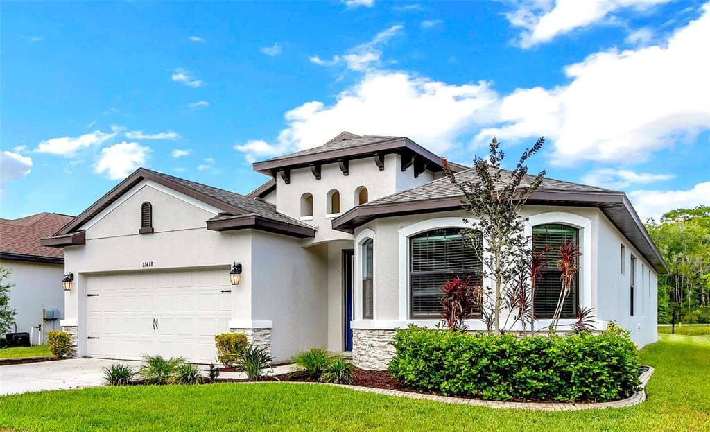 11418 CROWNE POINTE STREET NEW PORT RICHEY, FL 34654