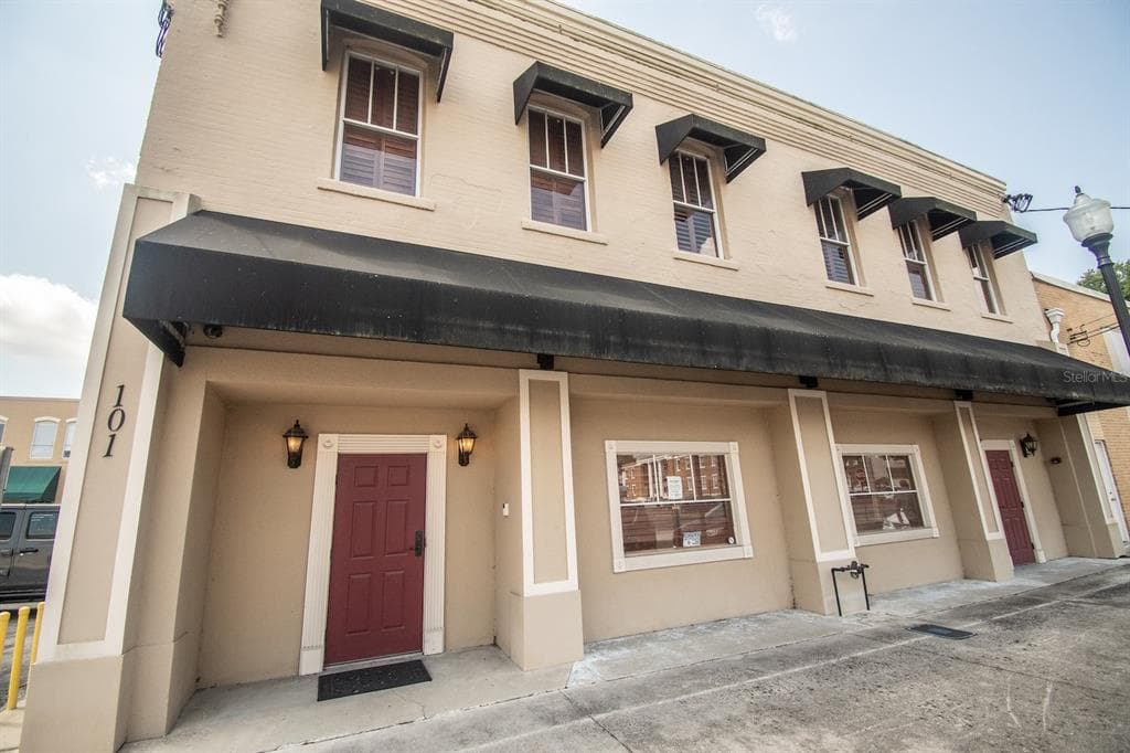 101 E MAHONEY STREET PLANT CITY, FL 33563